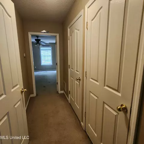 8321 Windersgate Dr, Olive Branch, MS 38654 photo 11
