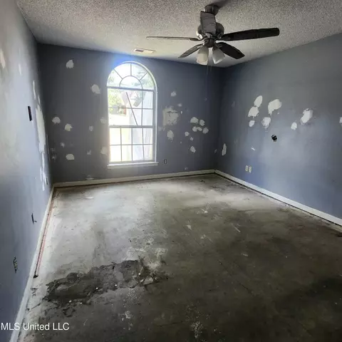 8321 Windersgate Dr, Olive Branch, MS 38654 photo 7