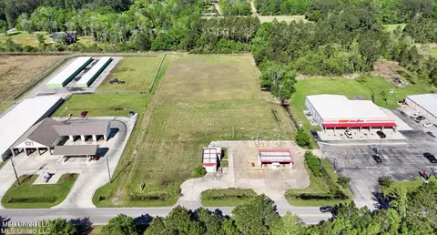 0 Ms-613 Hwy, Moss Point, MS 39562