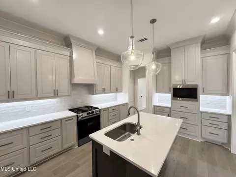 Kitchen - 440 Aurora Cir, Canton, MS 39046 photo 2 of 3