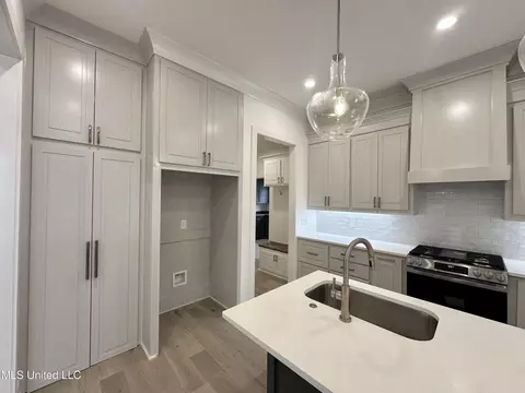 Other - 440 Aurora Cir, Canton, MS 39046 photo 4 of 12