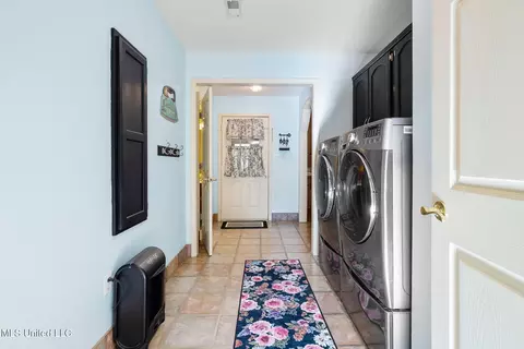 Other - 190 Anthony Dr, Nesbit, MS 38651 photo 9 of 16