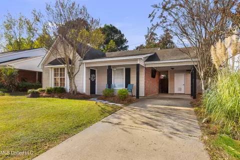 Exterior - 115 Eagle Dr, Brandon, MS 39047 photo 2 of 2