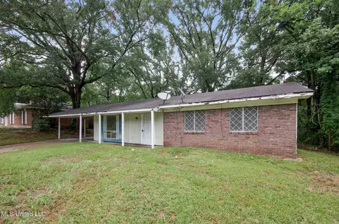 1416 Wooddell Dr, Jackson, MS 39212
