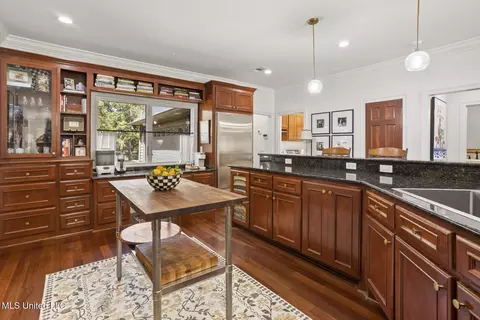 Kitchen - 282 Deer Haven Dr, Madison, MS 39110 photo 6 of 8