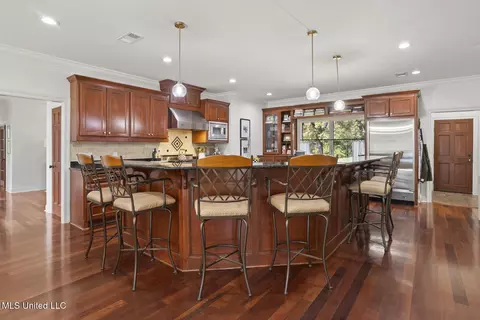 Kitchen - 282 Deer Haven Dr, Madison, MS 39110 photo 1 of 8