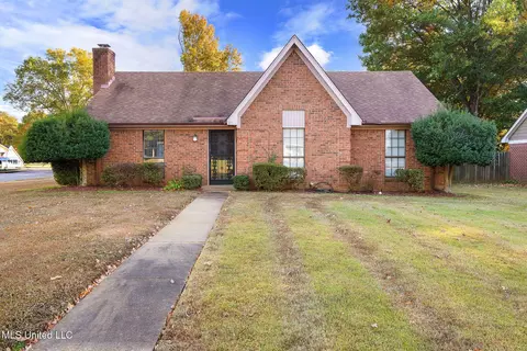 10023 Goodman Rd, Olive Branch, MS 38654