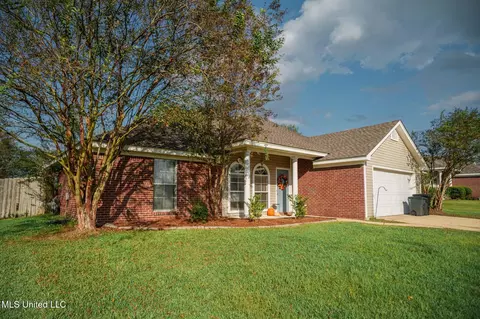 Exterior - 424 Timber Ridge Way, Brandon, MS 39047 photo 2 of 4