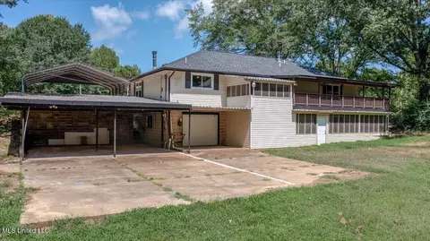 Exterior - 2215 Plum Point Rd, Pope, MS 38658 photo 9 of 11