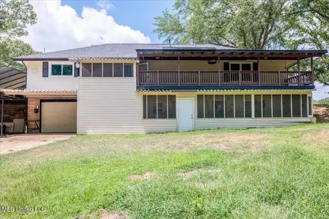 Exterior - 2215 Plum Point Rd, Pope, MS 38658 photo 6 of 11