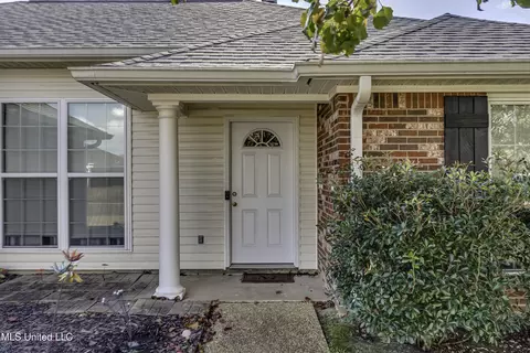 217 White Oak Pl, Pearl, MS 39208
