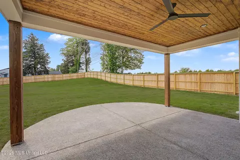 Exterior - 2035 Livingston Way, Hernando, MS 38632 photo 5 of 6