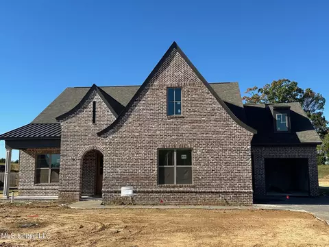 395 Ryecroft Dr, Hernando, MS 38632