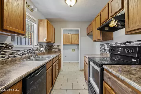 Other - 444 Greenmont Dr, Jackson, MS 39212 photo 1 of 2