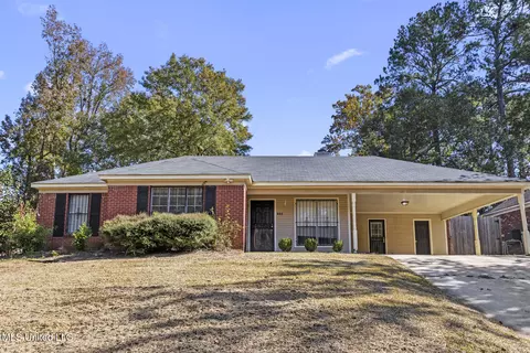 Exterior - 444 Greenmont Dr, Jackson, MS 39212 photo 2 of 4