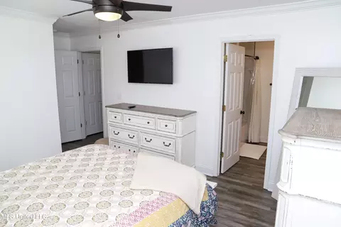 Bedroom - 5013 Womack Dr, Byram, MS 39272 photo 5 of 6