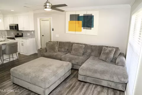 Living - 5013 Womack Dr, Byram, MS 39272 photo 1 of 1
