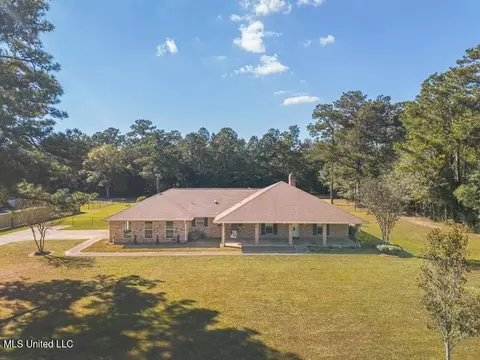 14485 Hatten Ln, Gulfport, MS 39503