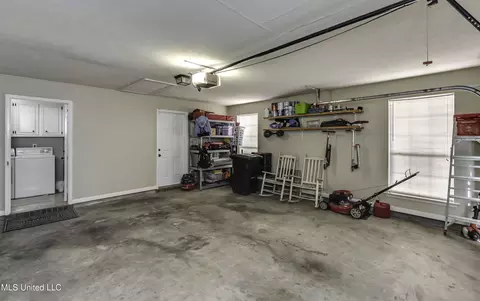 Other - 305 Hemlock Dr, Flowood, MS 39232 photo 11 of 13