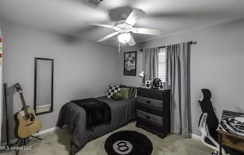 Bedroom - 305 Hemlock Dr, Flowood, MS 39232 photo 10 of 11