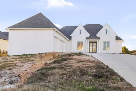 205 Parke Dr, Ridgeland, MS 39157