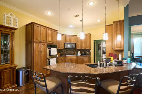 Kitchen - 114 Sky Meadow Rd, Flora, MS 39071 photo 1 of 2