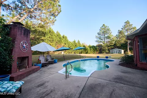 Exterior - 114 Sky Meadow Rd, Flora, MS 39071 photo 4 of 8