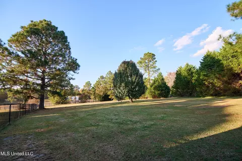 Exterior - 114 Sky Meadow Rd, Flora, MS 39071 photo 7 of 8