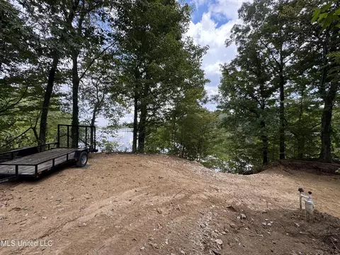 3090 Hickory Dr, Hernando, MS 38632