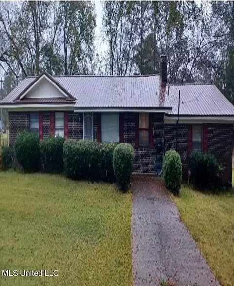 72 T J Verdell St, Macon, MS 39341