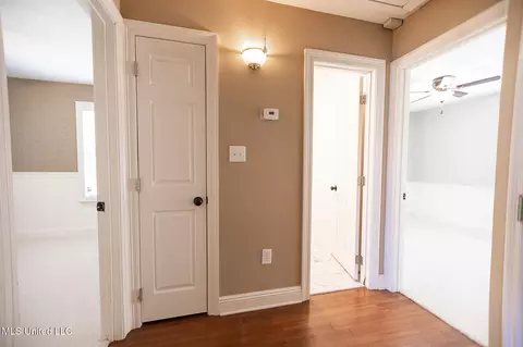 Entry Way - 2012 Bayberry Dr, Flowood, MS 39232 photo 1 of 1