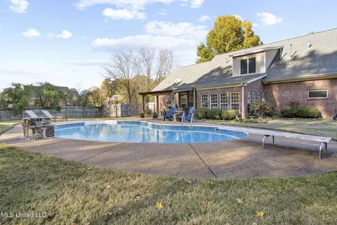 Exterior - 2255 Appleton Dr, Southaven, MS 38672 photo 7 of 10
