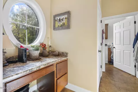 Other - 2255 Appleton Dr, Southaven, MS 38672 photo 6 of 11