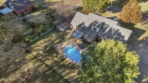 Exterior - 2255 Appleton Dr, Southaven, MS 38672 photo 10 of 10