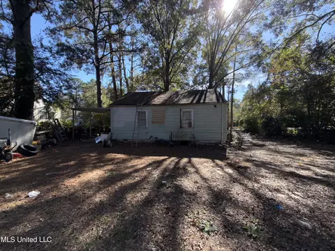 Exterior - 340 Mason Blvd, Jackson, MS 39212 photo 1 of 5