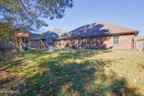 Exterior - 6769 Terry Chase, Olive Branch, MS 38654 photo 4 of 4