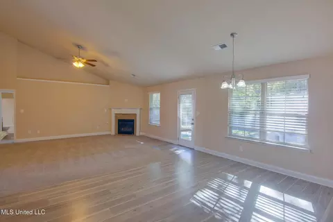 Living - 6769 Terry Chase, Olive Branch, MS 38654 photo 3 of 3