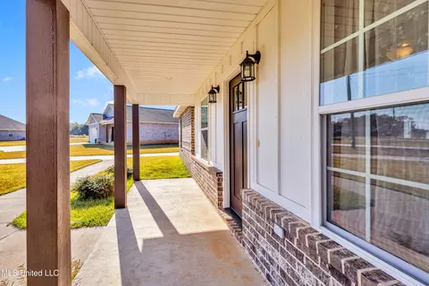 120 Trevor Ln, Lucedale, MS 39452
