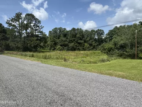 1033 Gertman Hiill Rd, Mccomb, MS 39648