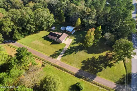 View/Area - 1012 Eight Point Dr, Summit, MS 39666 photo 1 of 1