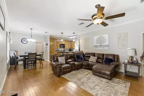 Other - 1012 Eight Point Dr, Summit, MS 39666 photo 5 of 9
