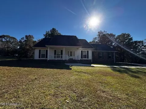 95 Ridgeland Dr, Carriere, MS 39426