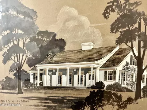 407 S Ward St, Senatobia, MS 38668