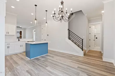 Entry Way - 3505 Kreunen St, Nesbit, MS 38651 photo 1 of 4