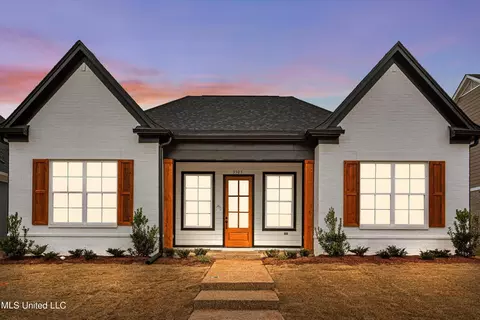 3505 Kreunen St, Nesbit, MS 38651