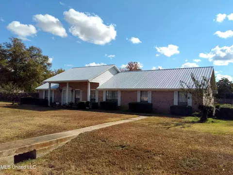 200 Flemming Ln, Indianola, MS 38751