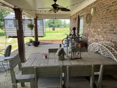 Exterior - 1360 Airport Rd, Magee, MS 39111 photo 3 of 7