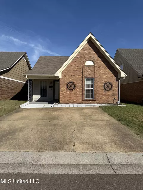 418 Carol Ann Cv, Southaven, MS 38671