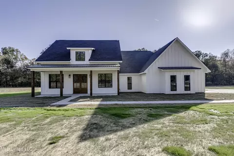 227 Renfroe Rd, Canton, MS 39046