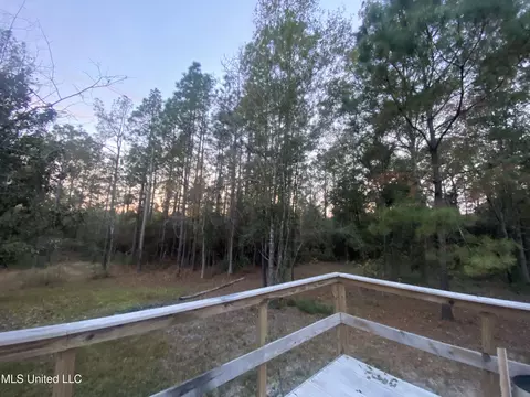 20109 Fox Ridge Dr, Saucier, MS 39574 photo 7